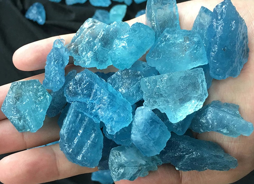 Cách phân biệt đá Aquamarine thật giả